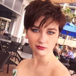 Meet your Posher, Karyn